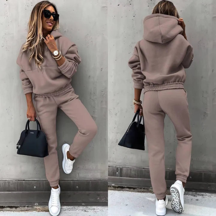 Dames trainingspak met hoodie en joggingbroek